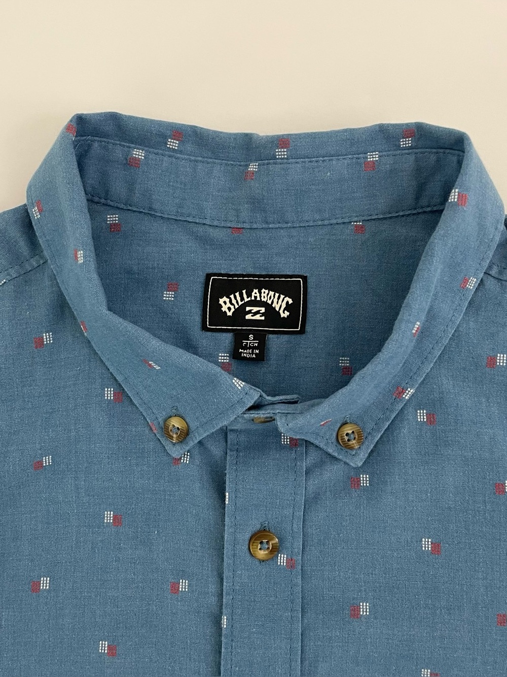 Share Billabong Men's S Blue Short Sleeve Cotton Button-Up Shirt Cotton Blend‎